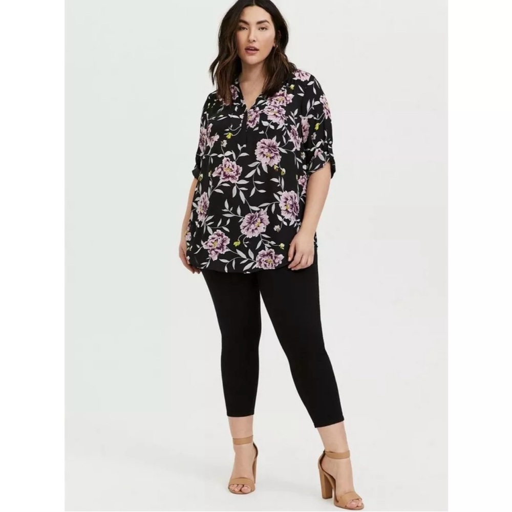 Torrid Goth Dark Tiki Harper Georgette Floral Pullover 3/4 Sleeve Top Black 0 - Picture 2 of 11